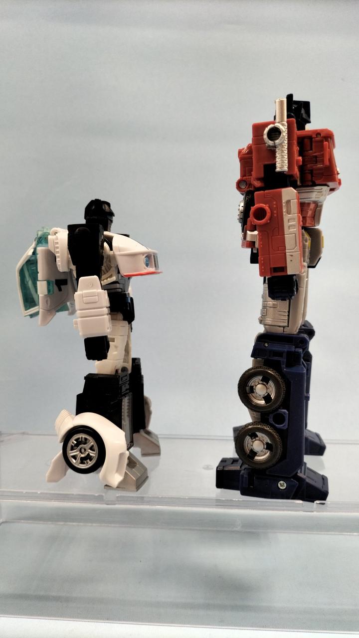 タカラトミー(TAKARA TOMY)|オートボット ヘッドクオーター