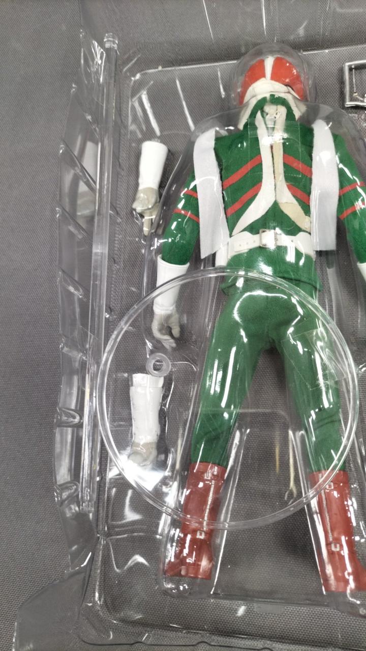 【新品　未開封】RAH220　仮面ライダーV3　DX Yahoo!オークション -「rah220 仮面ライダー v3」の落札相場
