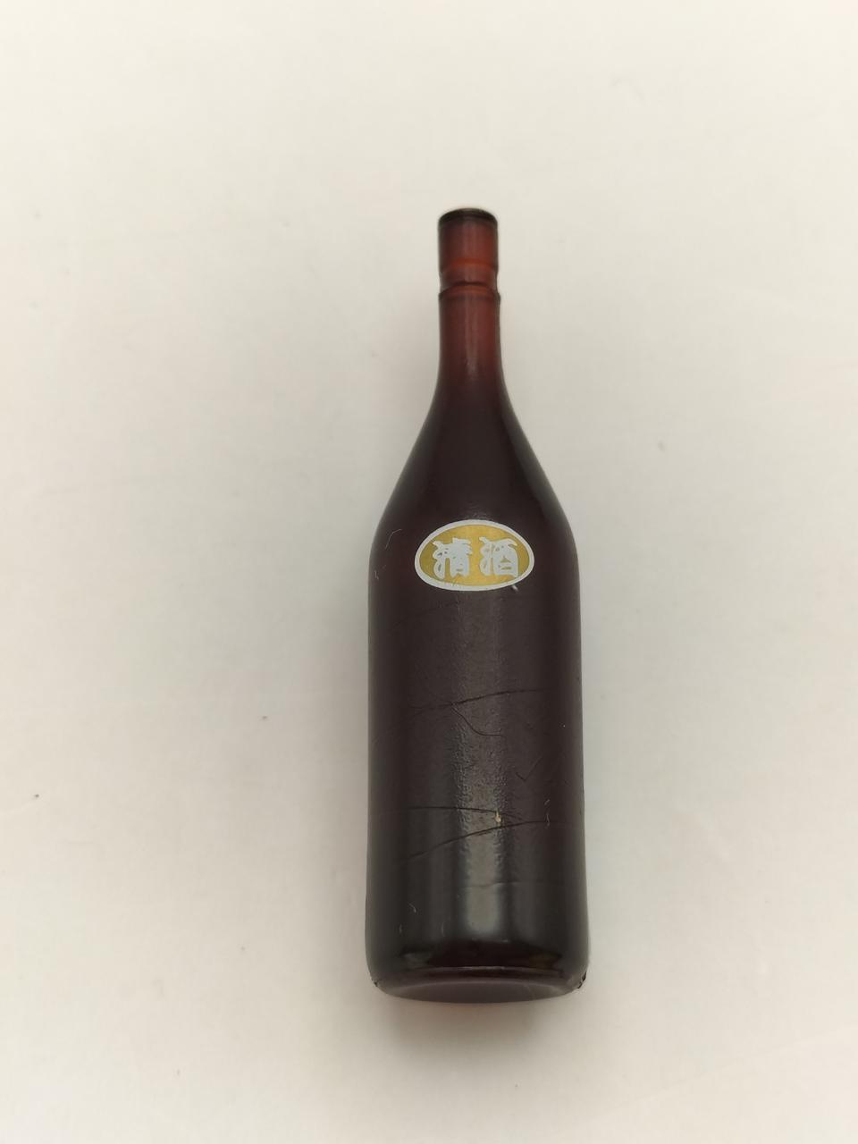 酒瓶パーツキズ有