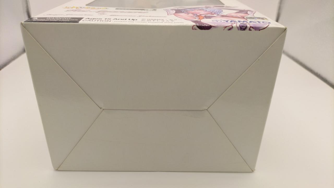 外箱底面折れ目有