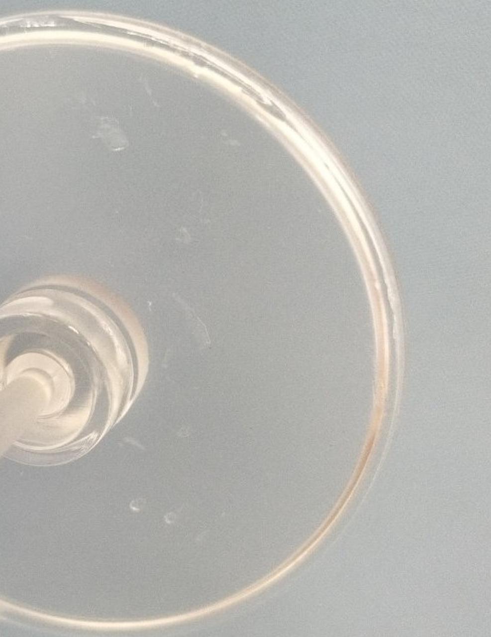 台座パーツ細かいキズ有