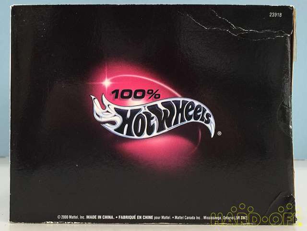 箱にダメージあります。