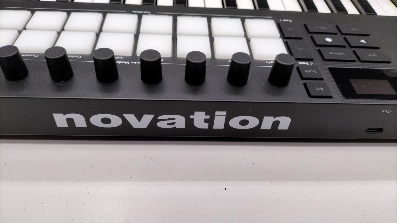 NOVATION|MIDIキーボード|HARDOFFオフモール（オフモ