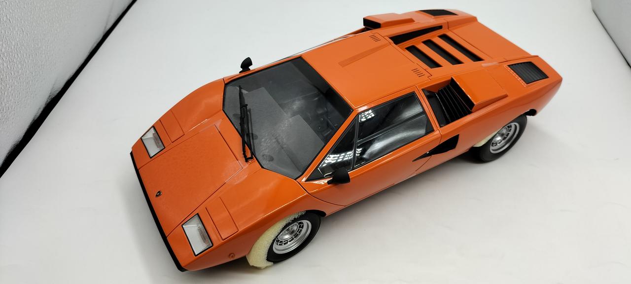 開封済みですが美品です。