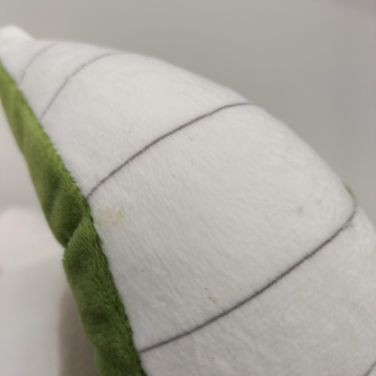 かすかに汚れあり