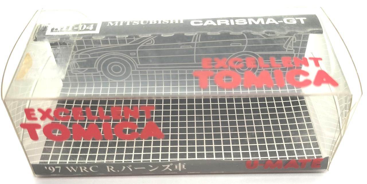 テープ跡がございます。