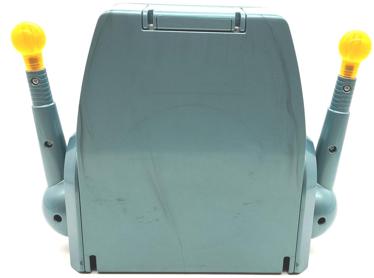 擦れキズ、汚れございます。