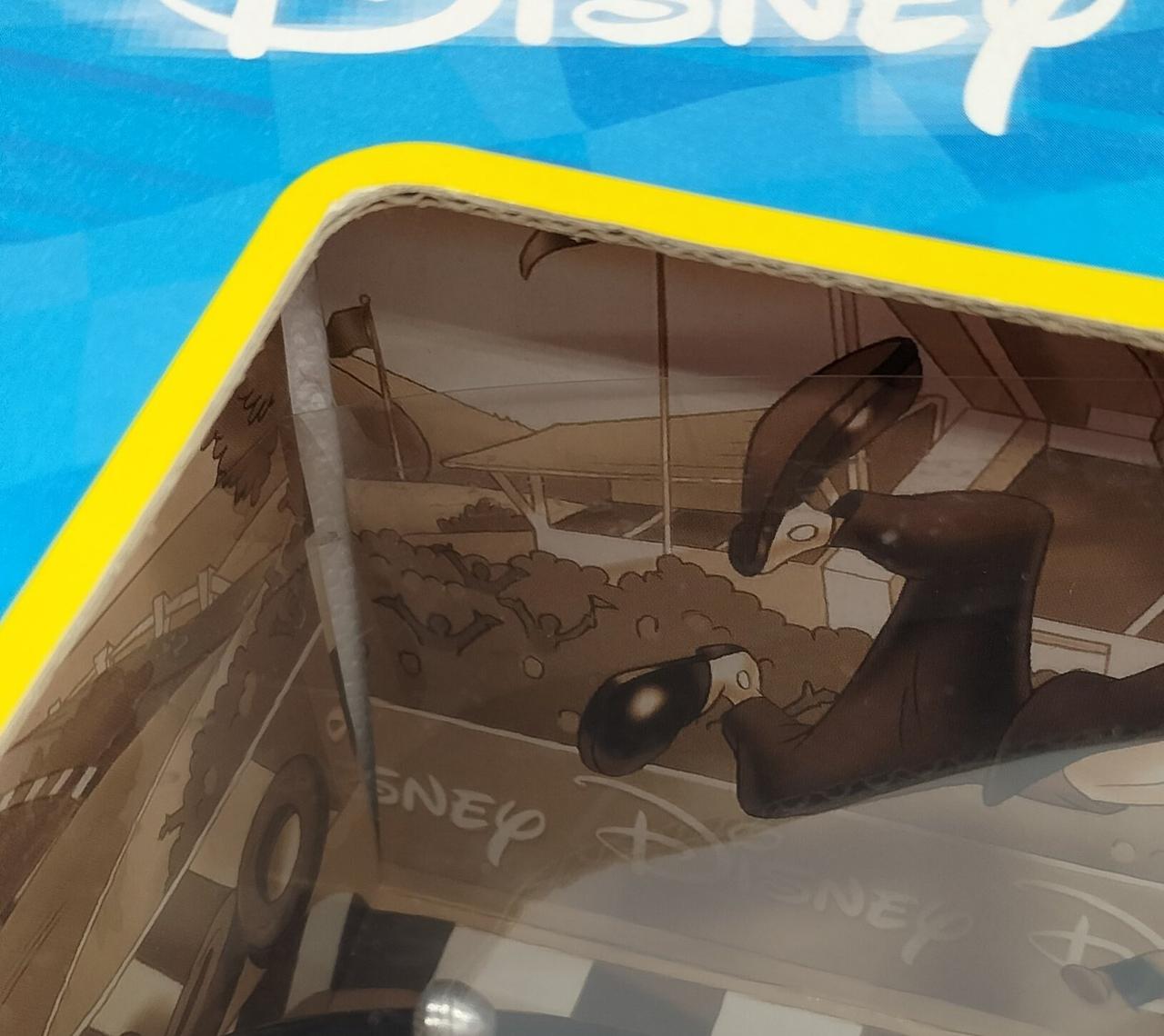 ブリスターが剥がれています。