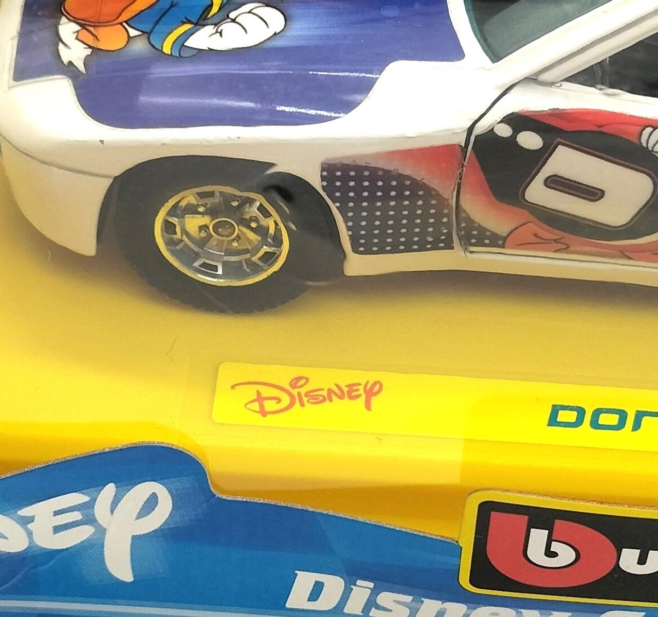 ブリスターにキズがございます。