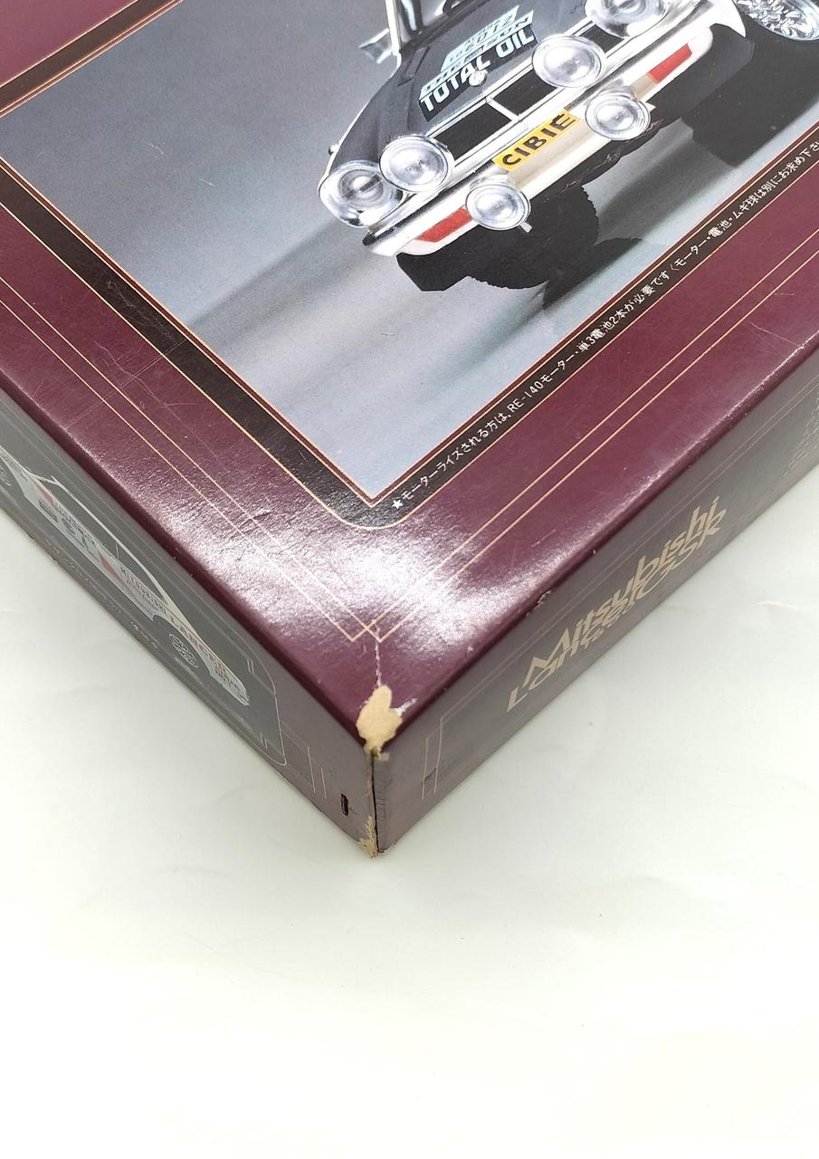 箱剥がれあります