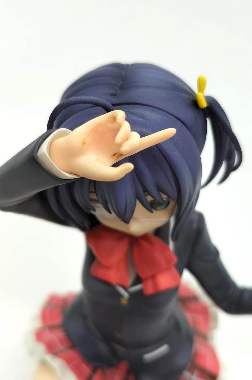 手に銃の色移りあります