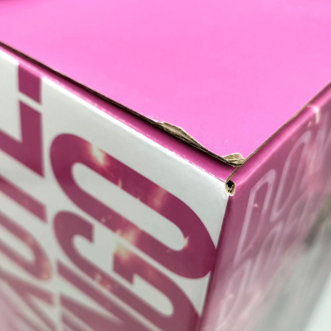 一部捲れあり。