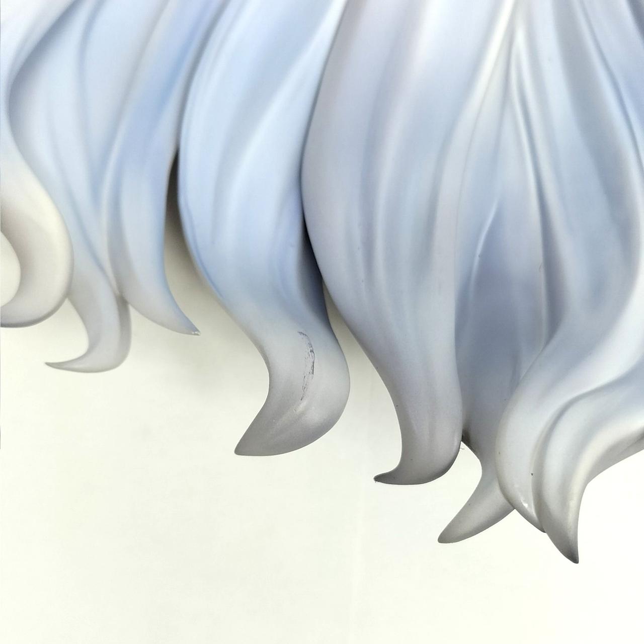 髪に一部色移りあり