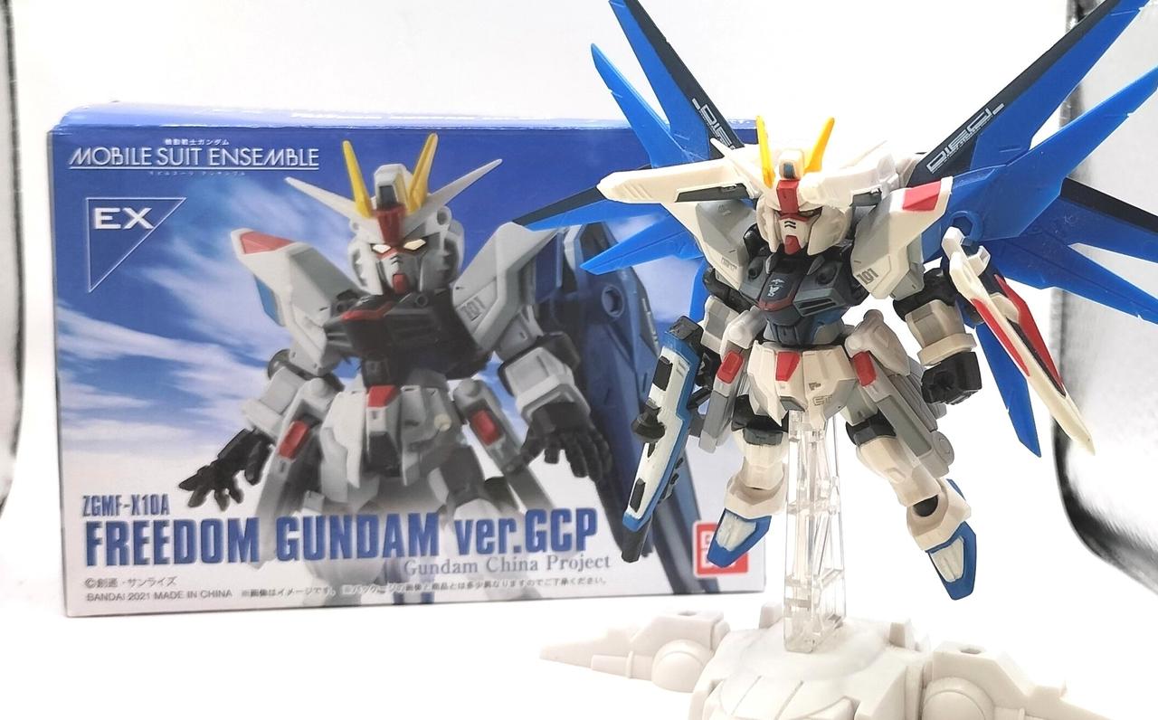 組み立て済です。