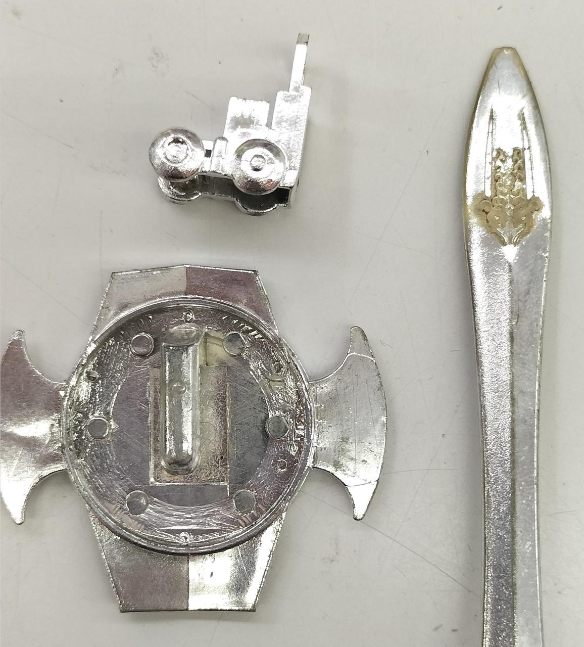 塗装剥げが見られます。