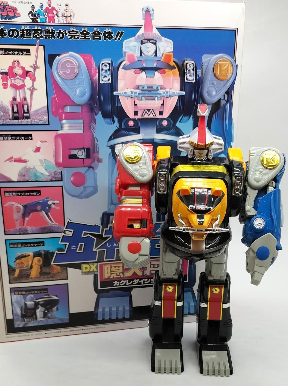 全体にキズ、汚れ、シール剥がれがあります