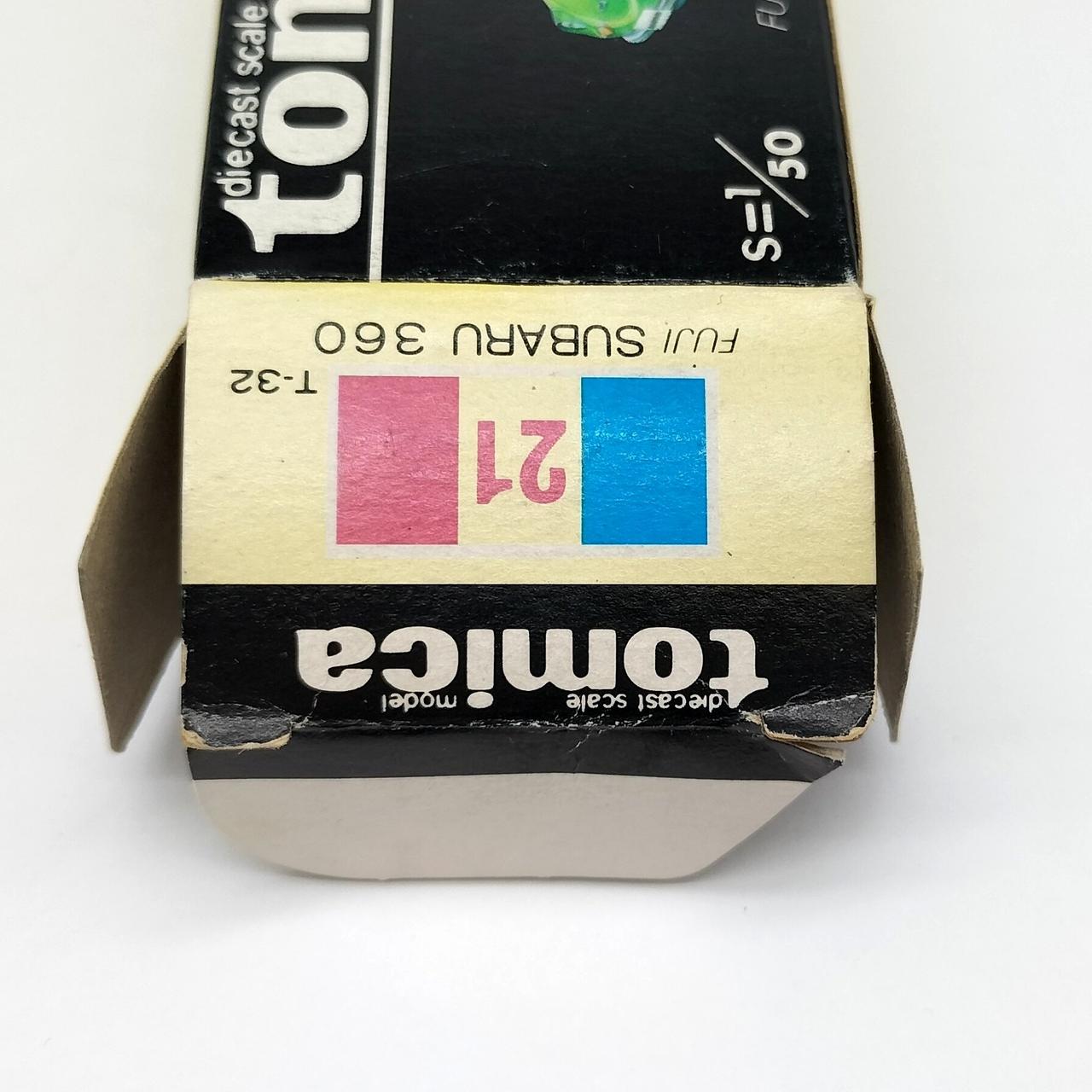 日焼けにより褪色しています