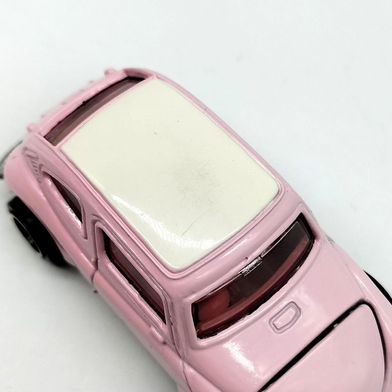 車体上面に擦れ等のダメージあり