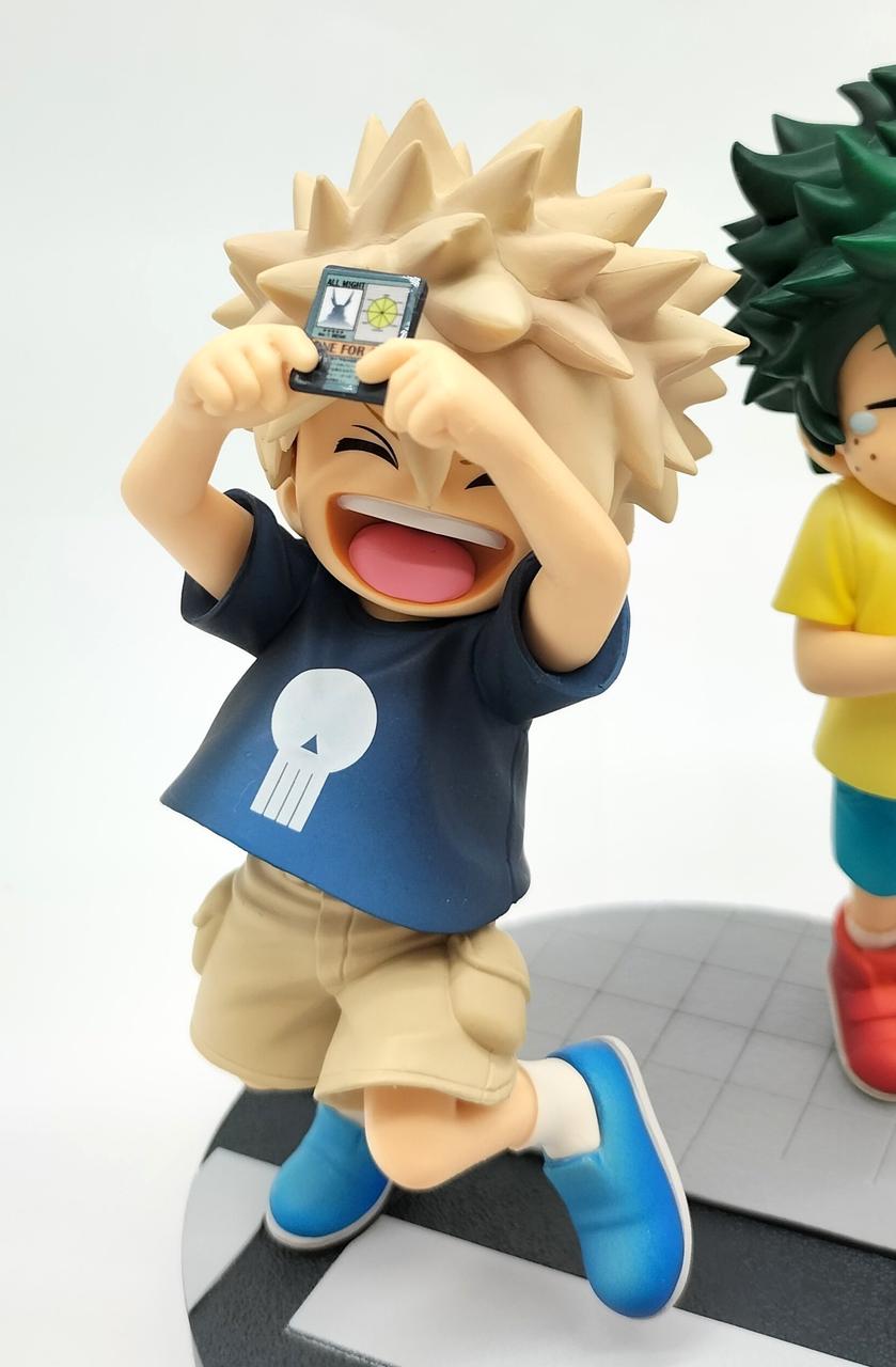 Tシャツ裾側にわずかな塗装剥げあり