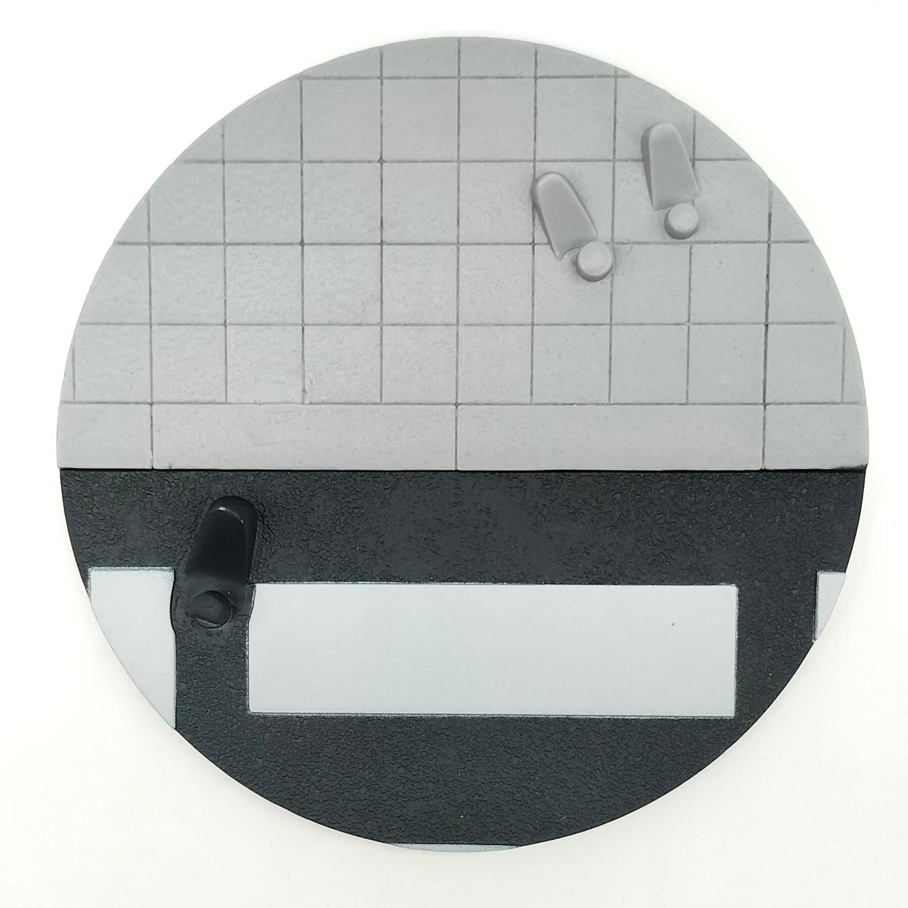 かつきかかと側接地部に塗装剥がれあり