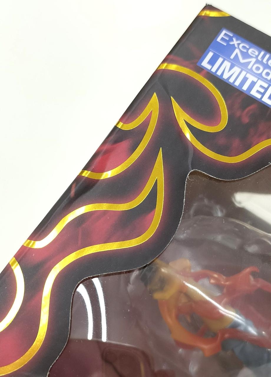 外箱正面にダメージあり