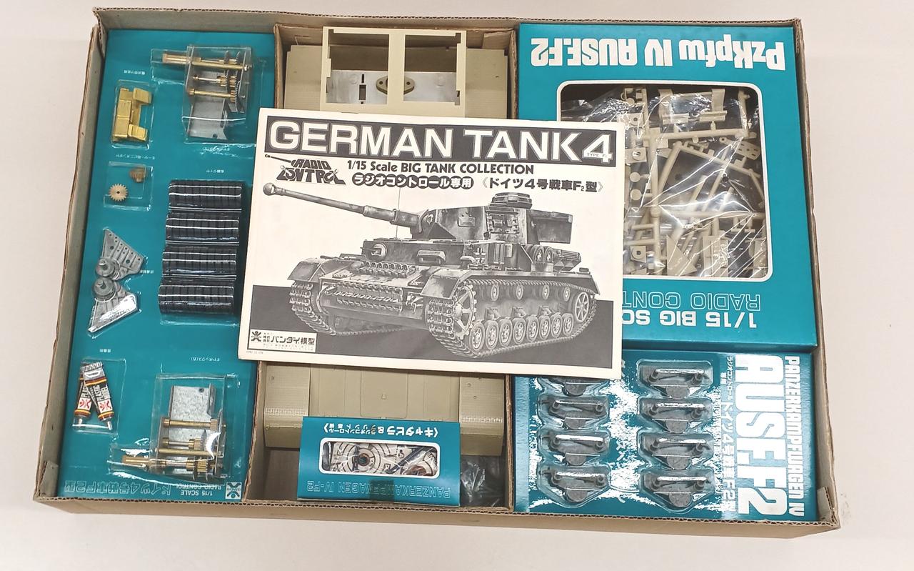 バンダイ|ドイツ4号戦車F2型|【ハードオフ公式通販】オフモール