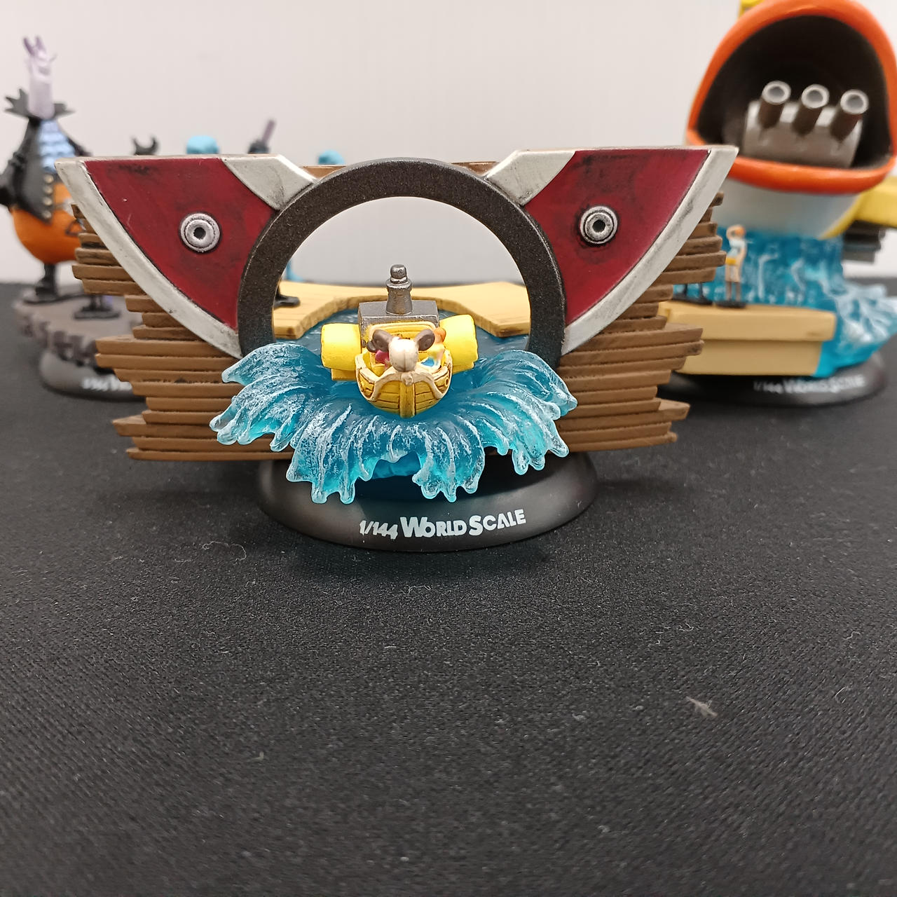 Bandai One Piece 1/144 World Scale Collection One Piece 1