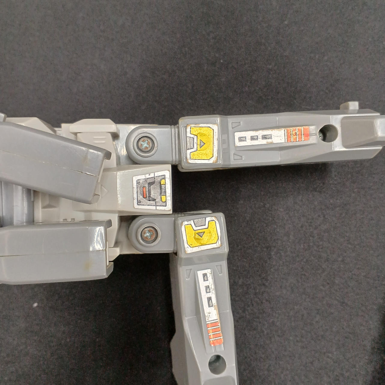 関節固いです。