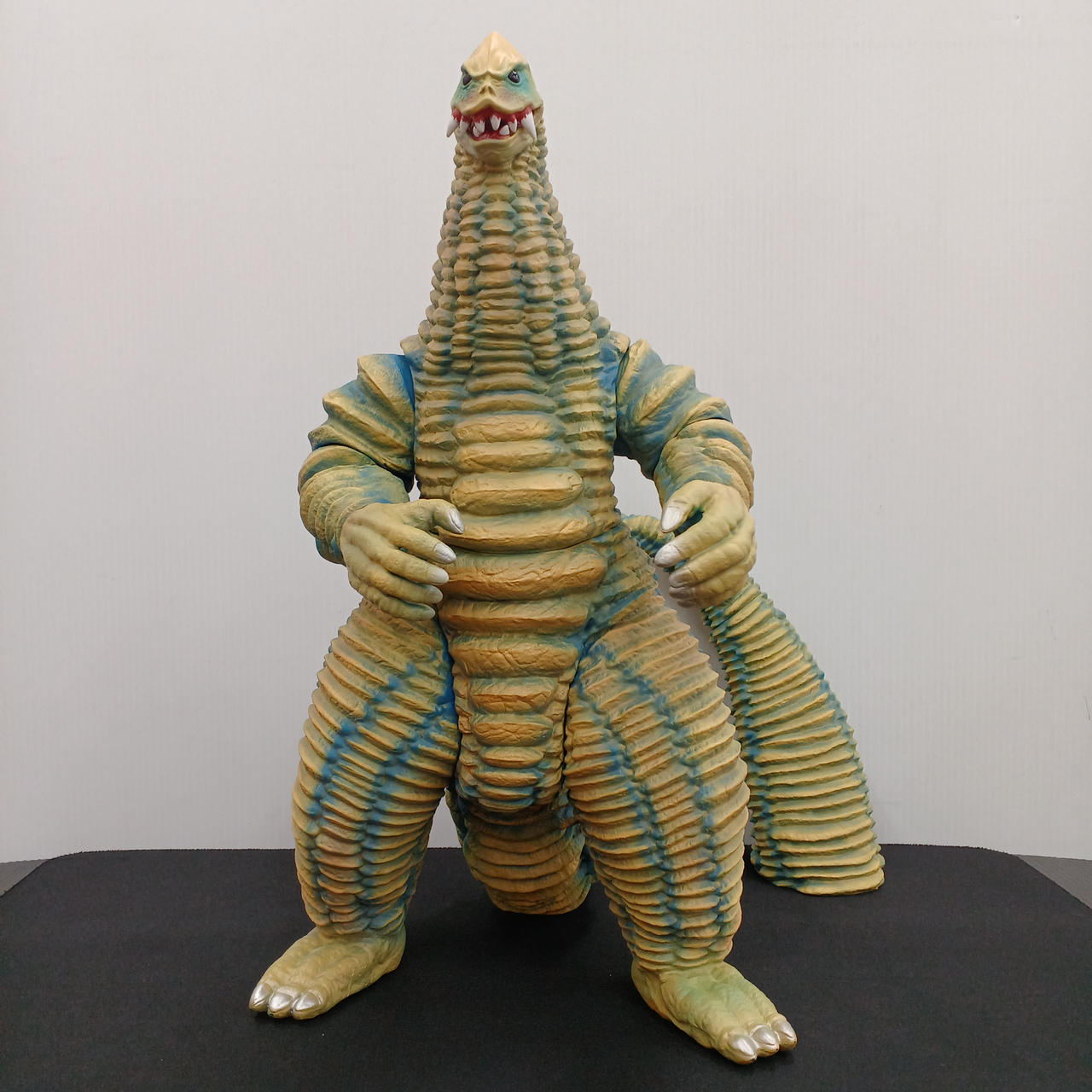 最終価格　未開封 バンダイ LSS レッドキング フィギュア　限定1500体 バンダイ|LSS レッドキング|HARDOFFオフモール（オフモ