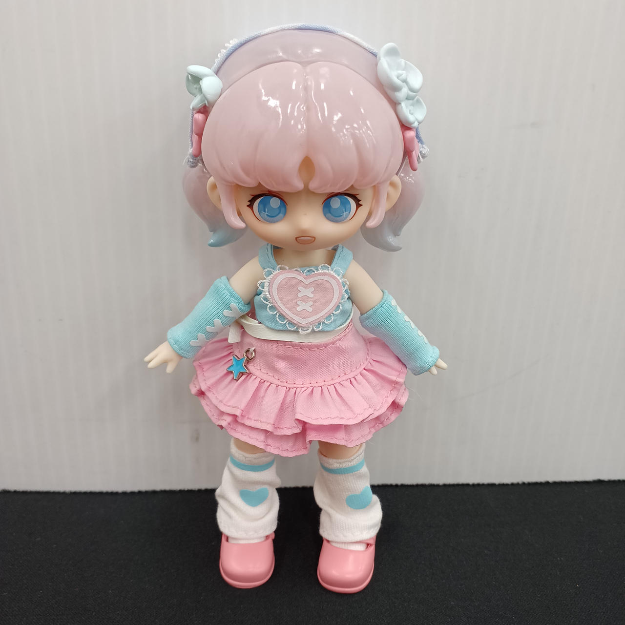チョーカー取れてます