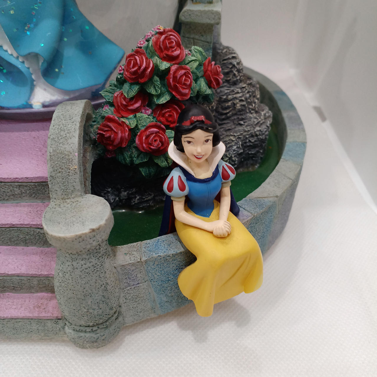 前髪塗装剥欠けあり