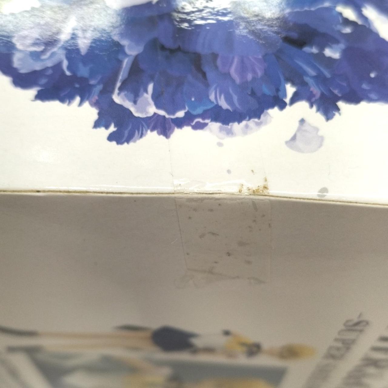 未開封品ですがテープに汚れあり