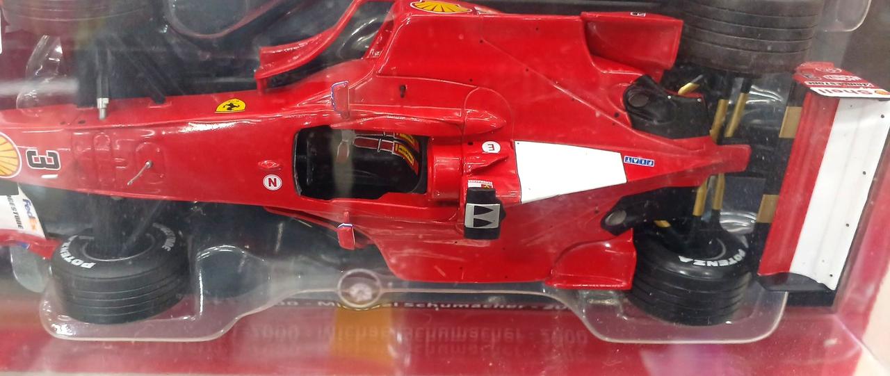 初期不良、塗装剥げかと思われます。