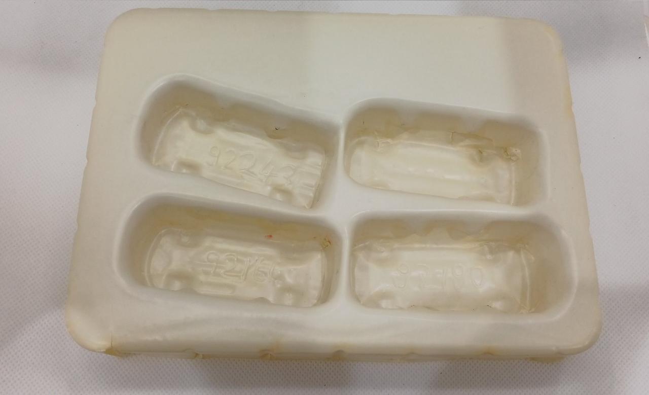 キズ・汚れ・塗装剥げあり