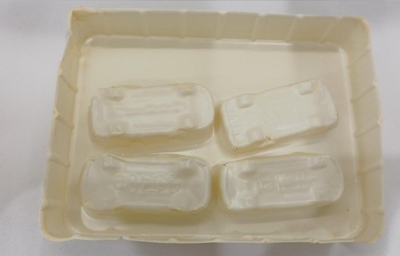 キズ・汚れ・塗装剥げあり