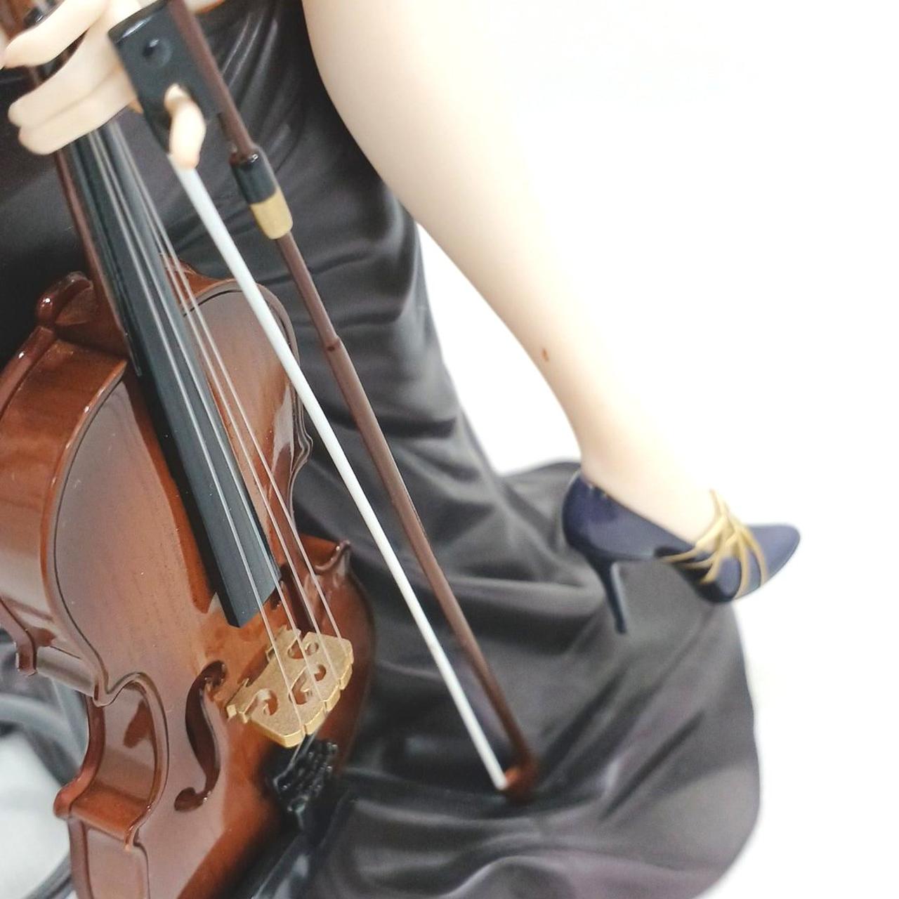 右ふくらはぎ汚れあり