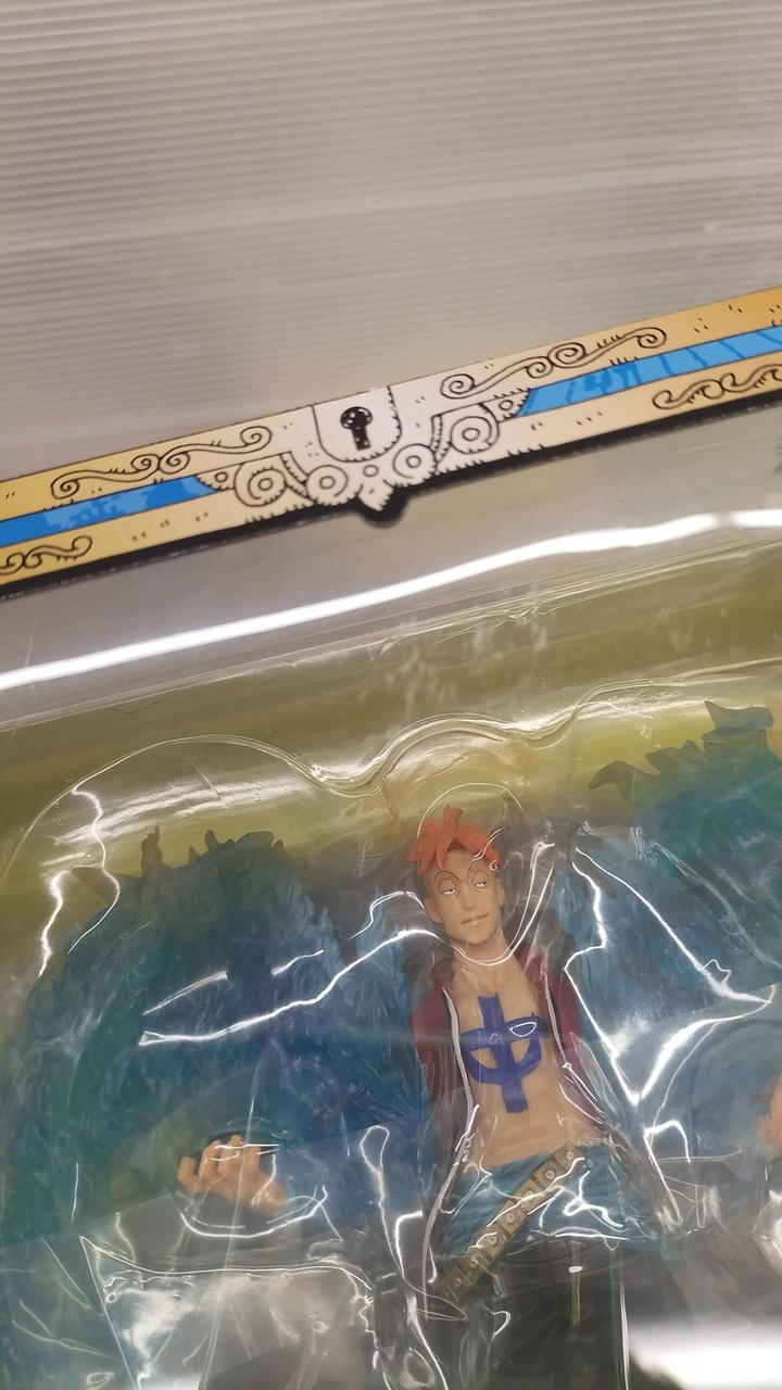 表面フィルムキズ有り