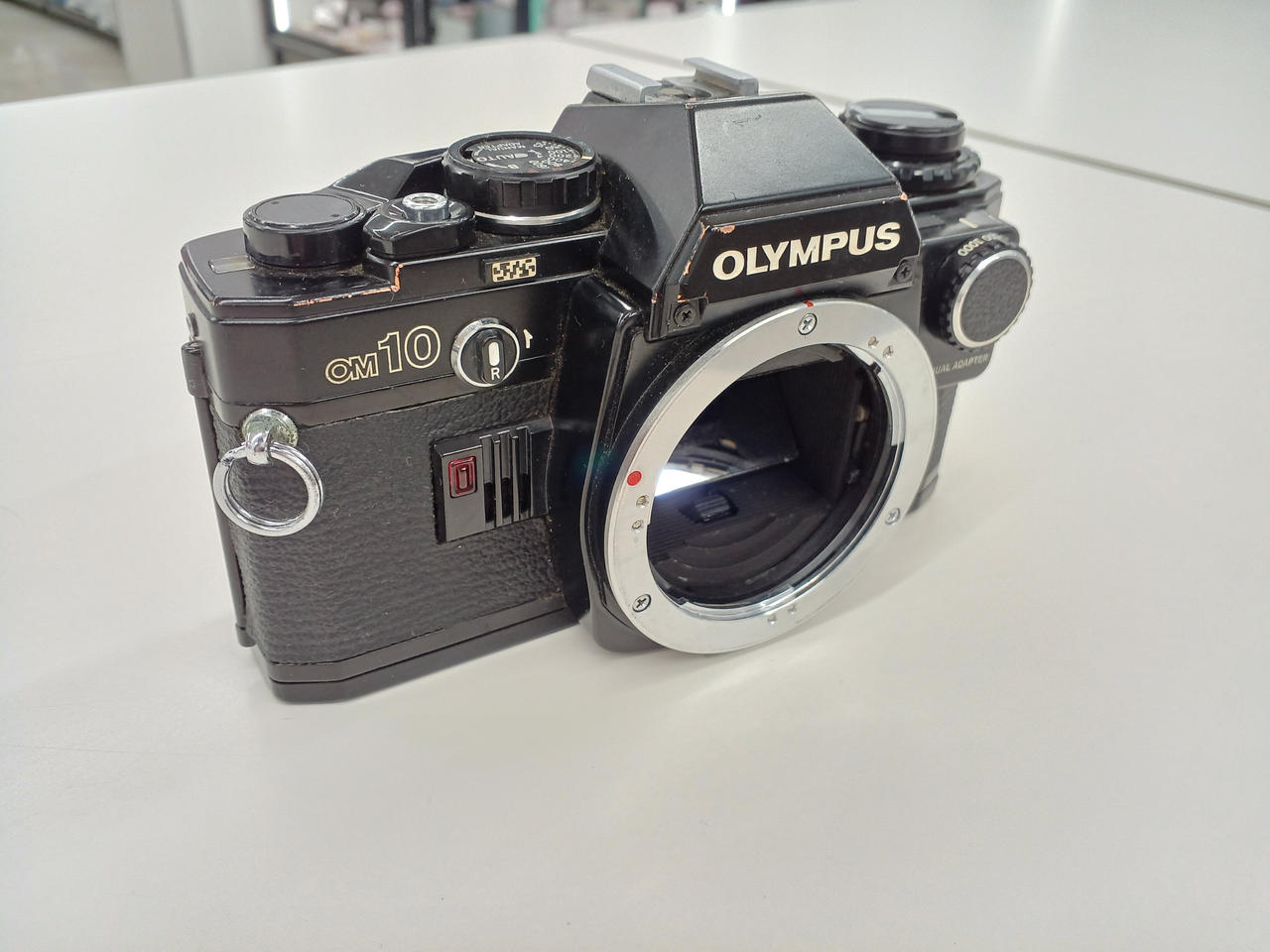【完動品】美品OLYMPUS OM10 オリンパス 動作確認済み　フィルムカメラ 4e05986ff44a32dfecfe6e53e64639