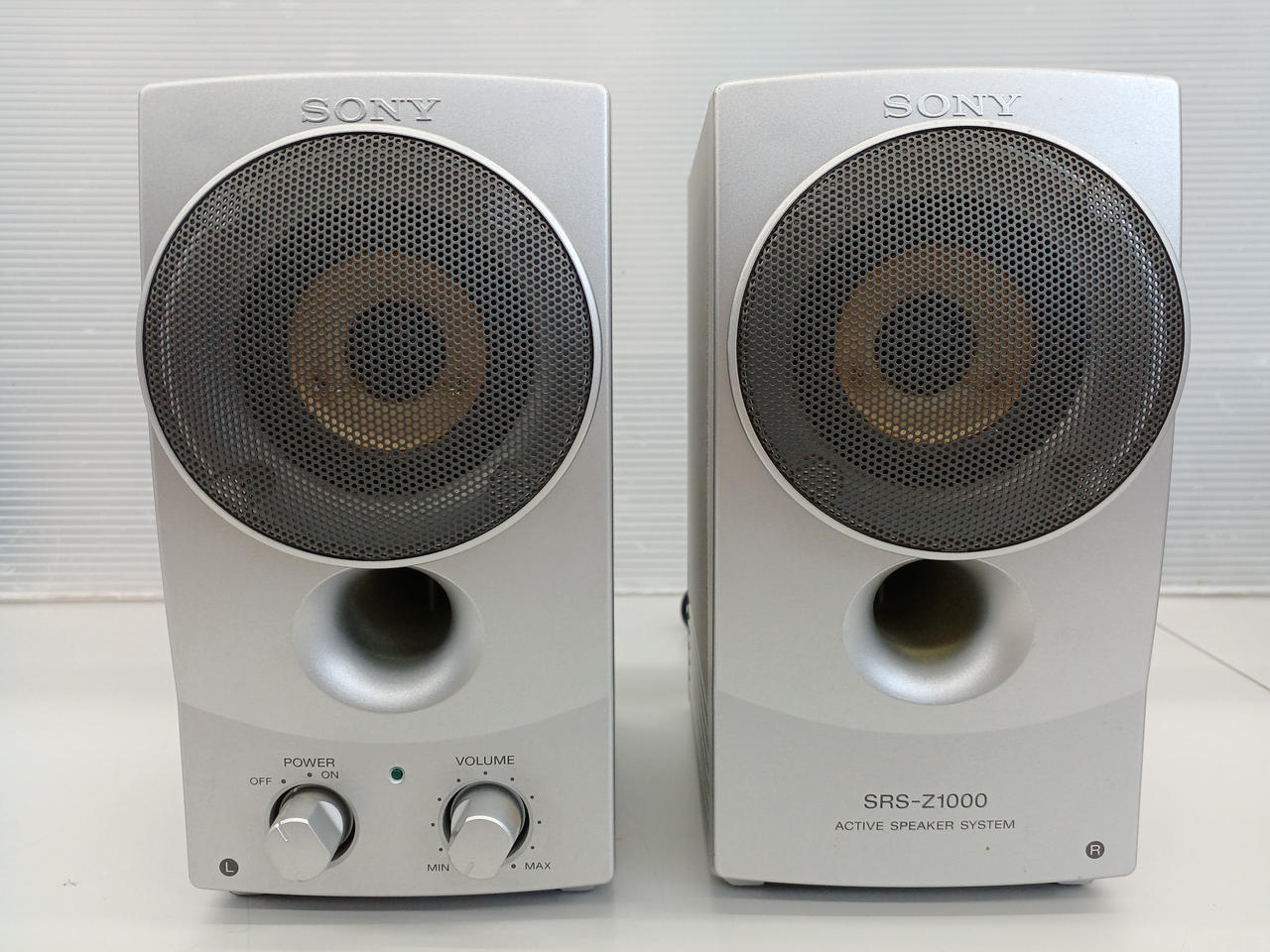 Sony SRS-Z1000 アクティブスピーカー シルバー Amazon.co.jp: SONY アクティブスピーカーシステム 『SRS
