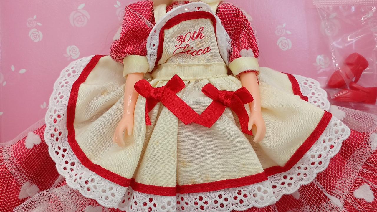 ドレス黄ばみシミ有り