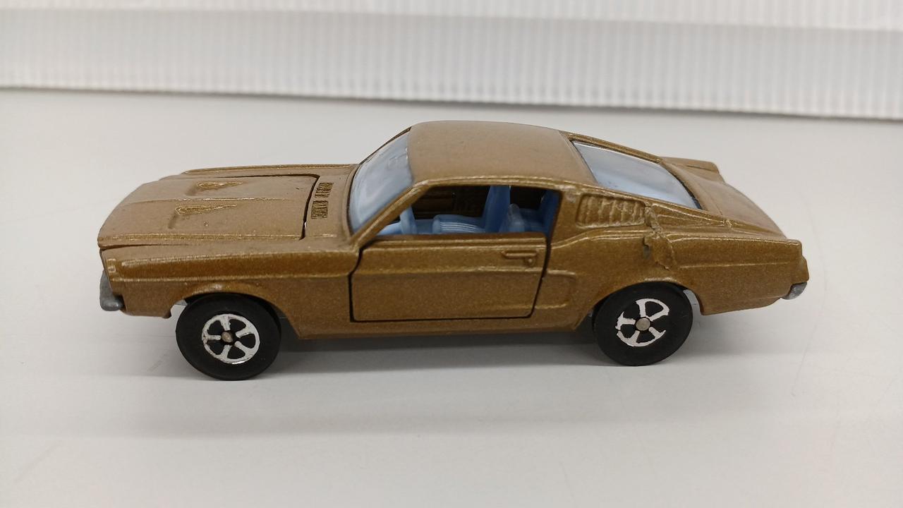 Lone Star Ford Mustang ミニカー Lone Star Ford Mustang ミニカー