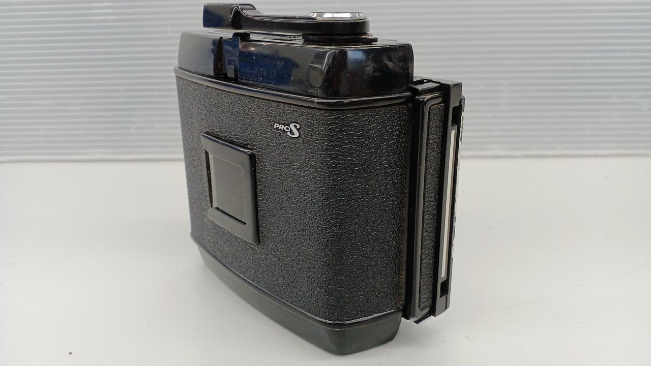 マミヤ Mamiya 645AFD ボディ+ 予備フィルムバック　+ ポラバック マミヤ Mamiya 645AFD ボディ+ 予備フィルムバック + ポラバック