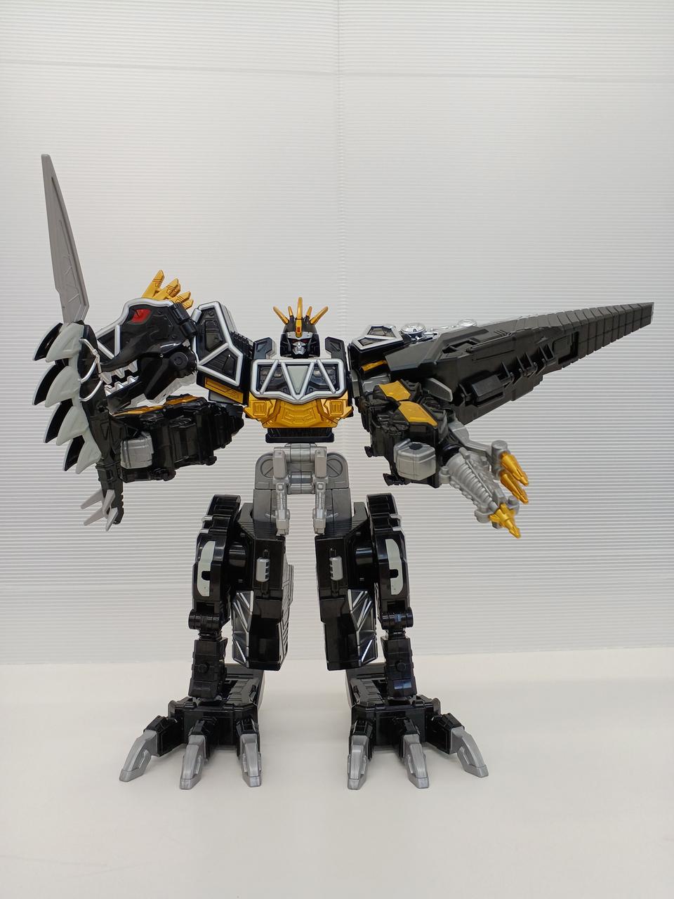 獣電戦隊キョウリュウジャー