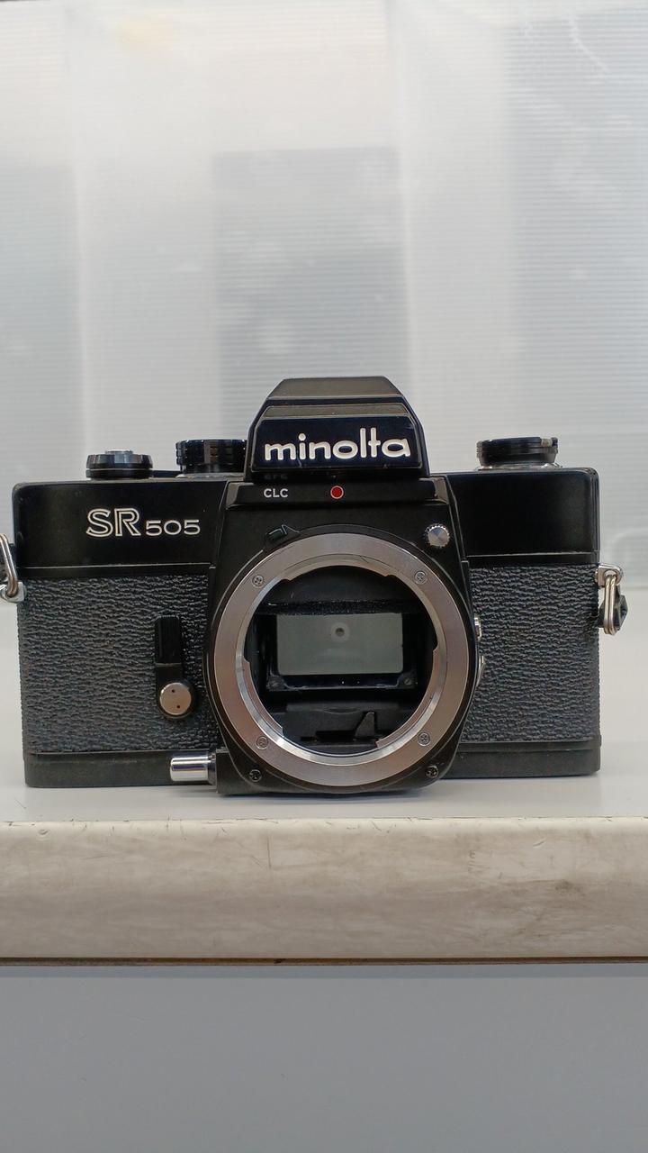 （お値下げ）MINOLTA フィルムカメラ【別売り可能】 売り切れ MINOLTA X-700（中古 フィルムカメラ 35mm 一眼レフ
