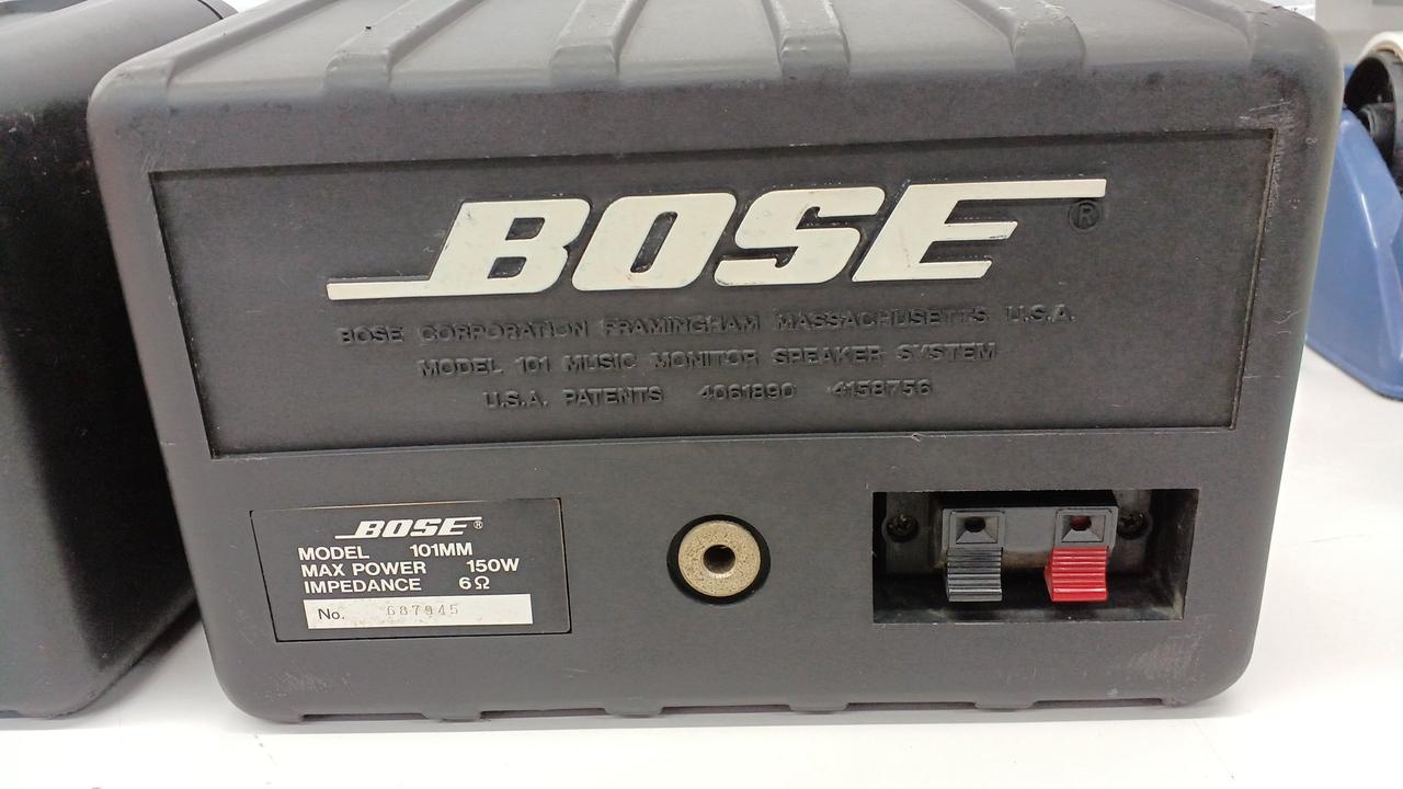 BOSE　スピーカー　101MM （動作未確認の為ジャンク品出品） BOSE スピーカー 101MM （動作未確認の為ジャンク品出品