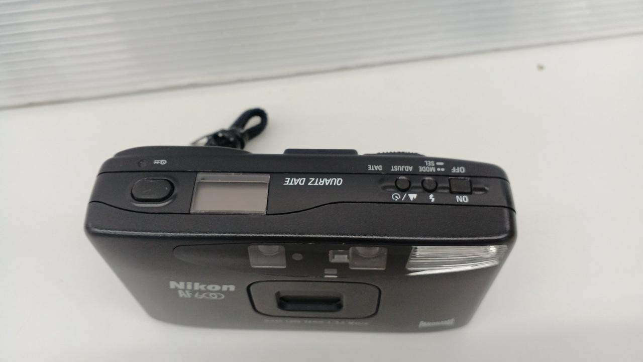 NIKON AF600 QUARTZ DATE フィルムカメラ 動作OK 難有り NIKON AF600 QUARTZ DATE フィルムカメラ 動作OK 難有り Nikon