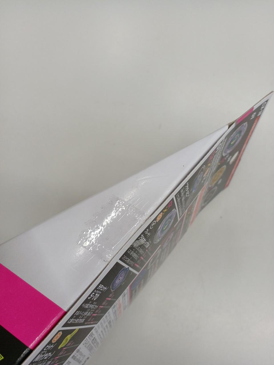 テープ汚れあり