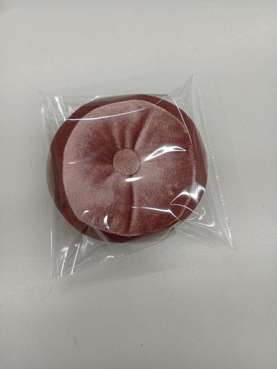 店舗にて袋に入れてます