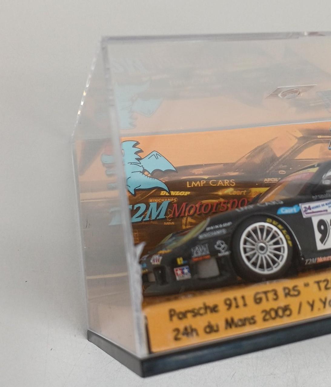 クリアケースにキズ有り