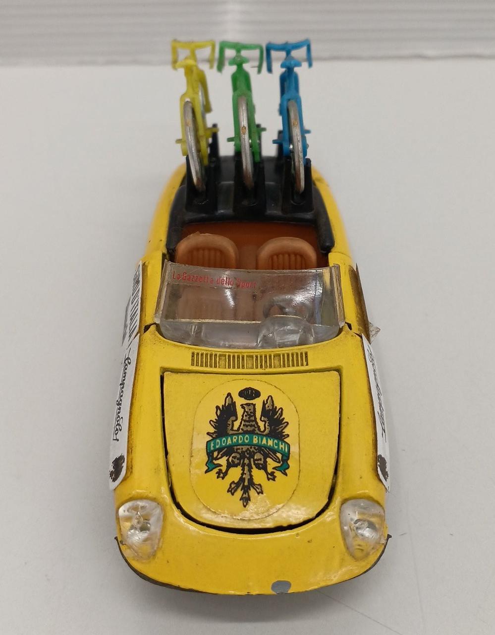 フロント部分に剥げあり